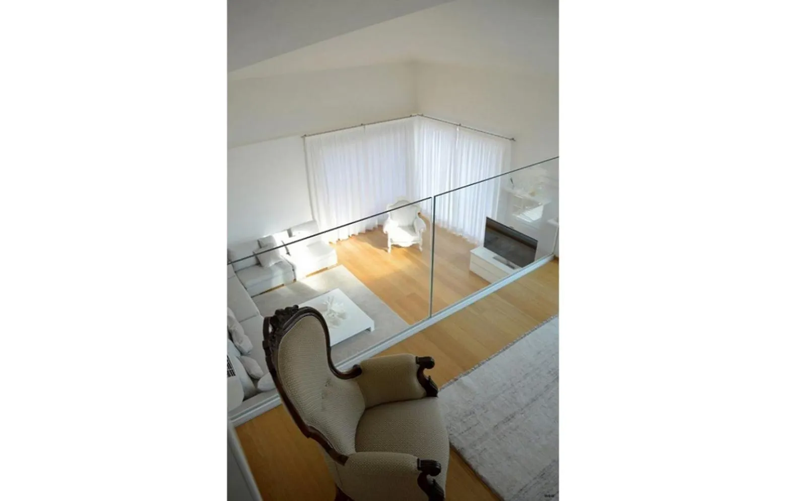 Casa Bellagio 0*,